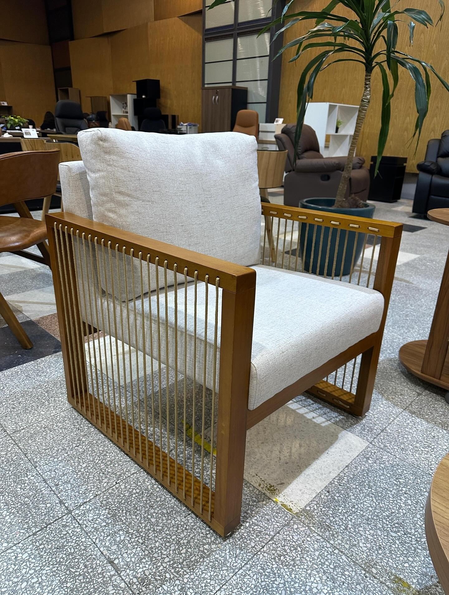 Poltrona - Entrega Inmediata