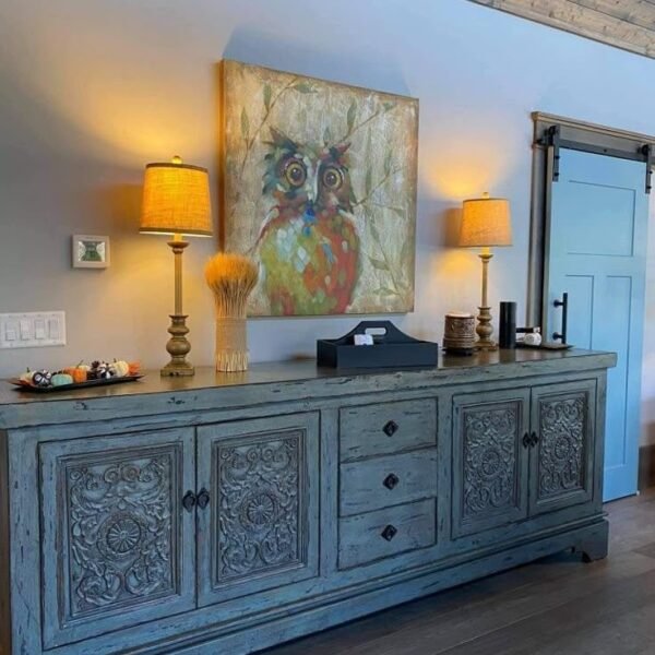 2026/03/IMG-20260304-WA0044.jpg Aparador Vintage Tallado