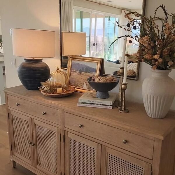 Aparador Artesanal con Esterilla