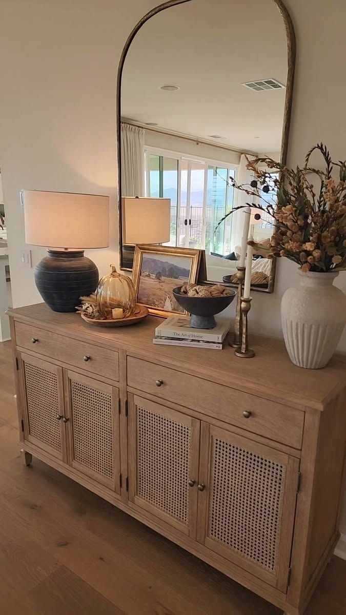 Aparador Artesanal con Esterilla