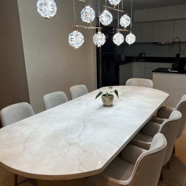 Juego de Comedor Ovalada Mármol